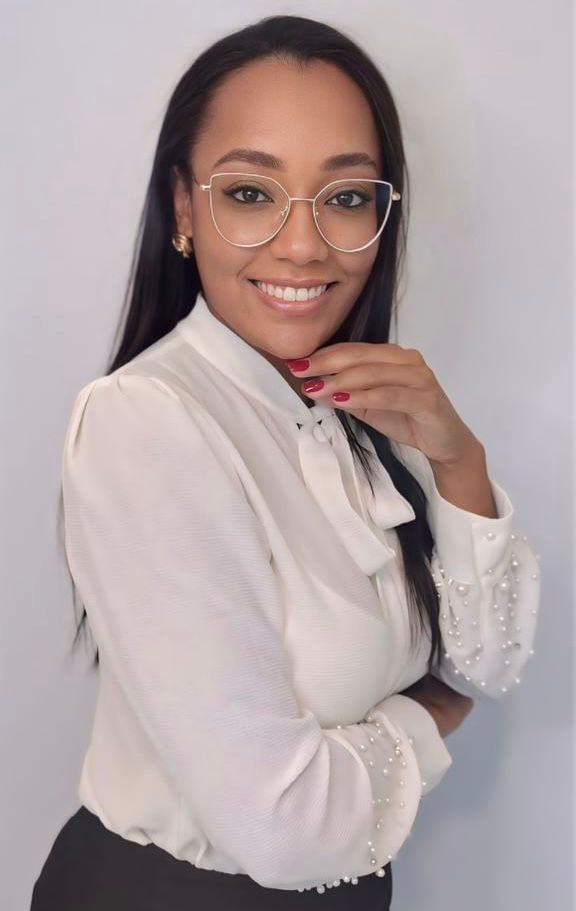 Dra. Gyane Barbosa